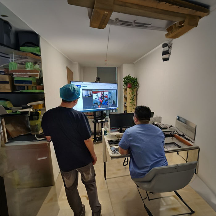 西宁租赁救护车电话