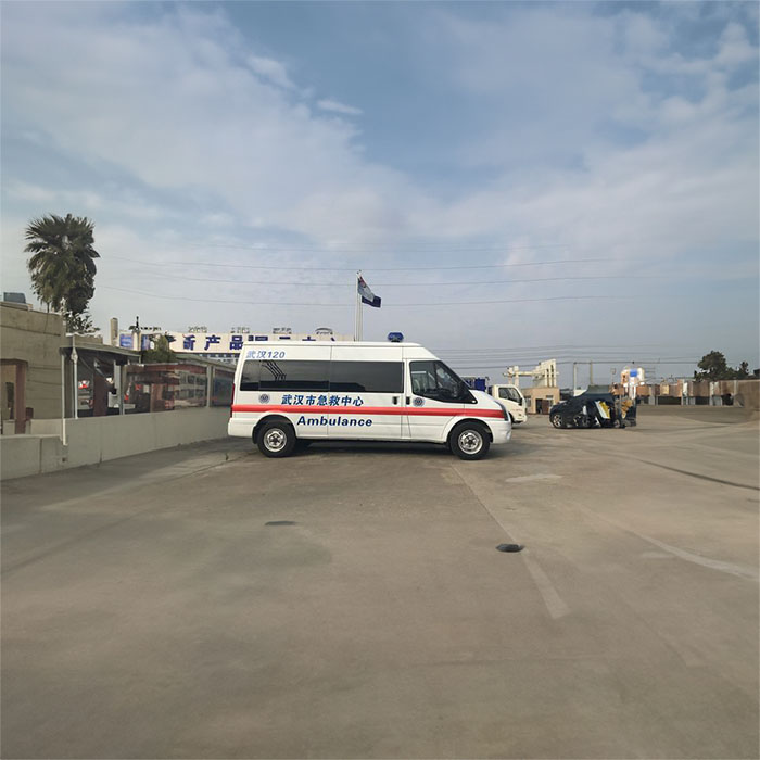 西宁救护车出租联系方式