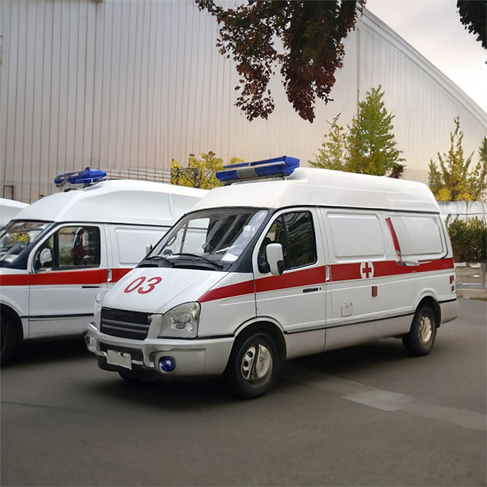 西宁私人救护车租赁电话号码
