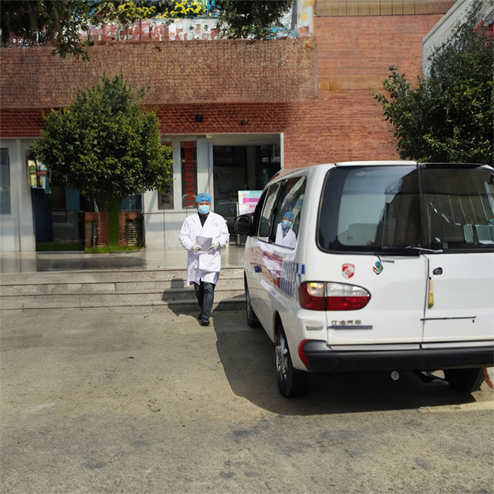 西宁租赁救护车联系方式