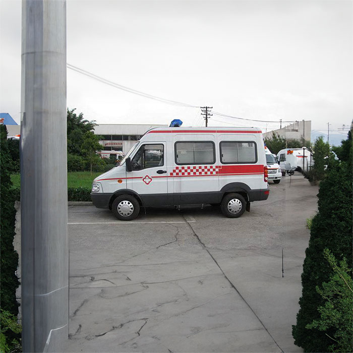 西宁私人救护车出租收费标准