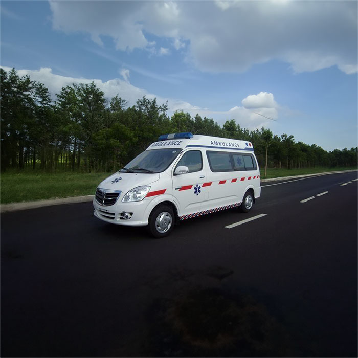 西宁急救车出租费用