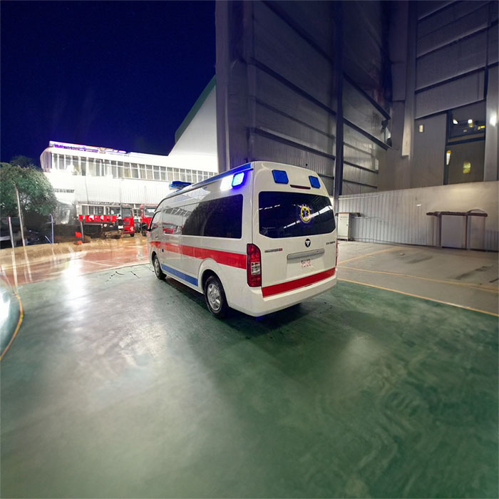 西宁私人救护车租车收费标准