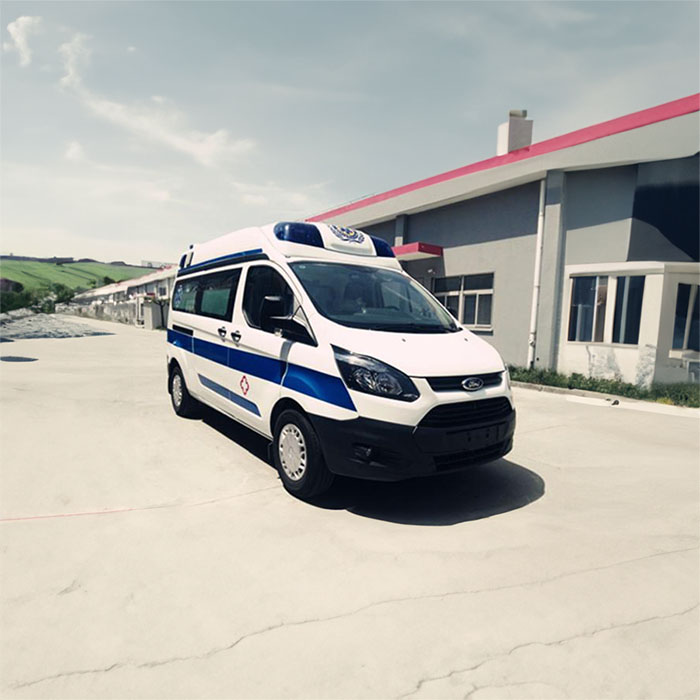 西宁救护车租赁多少钱