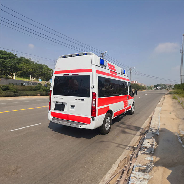 西宁急救车租车联系电话