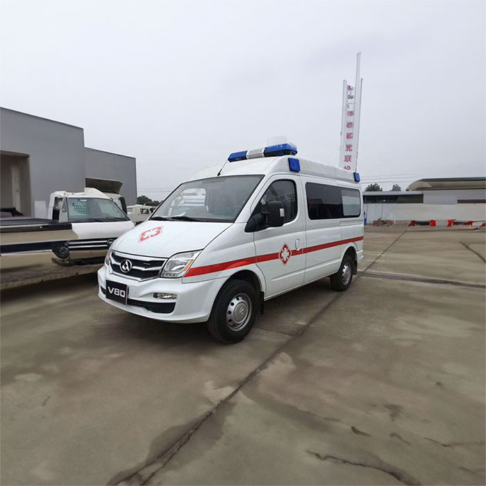 西宁救护车租车费用