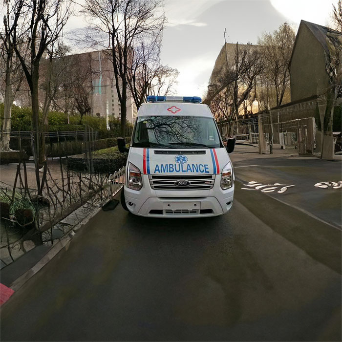 西宁救护车出租多少钱