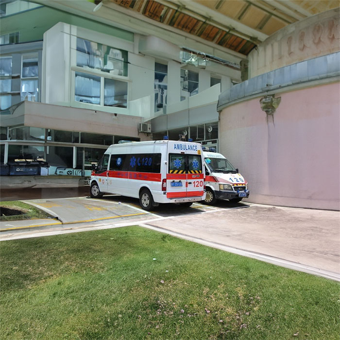 西宁急救车出租费用