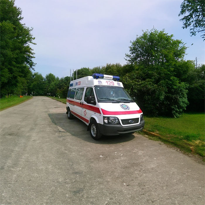 西宁出租私人救护车电话