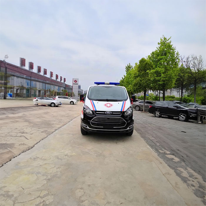 西宁私人救护车租赁联系电话