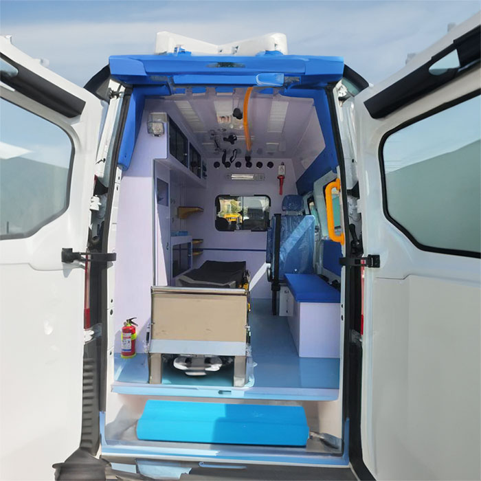 西宁租赁私人救护车电话