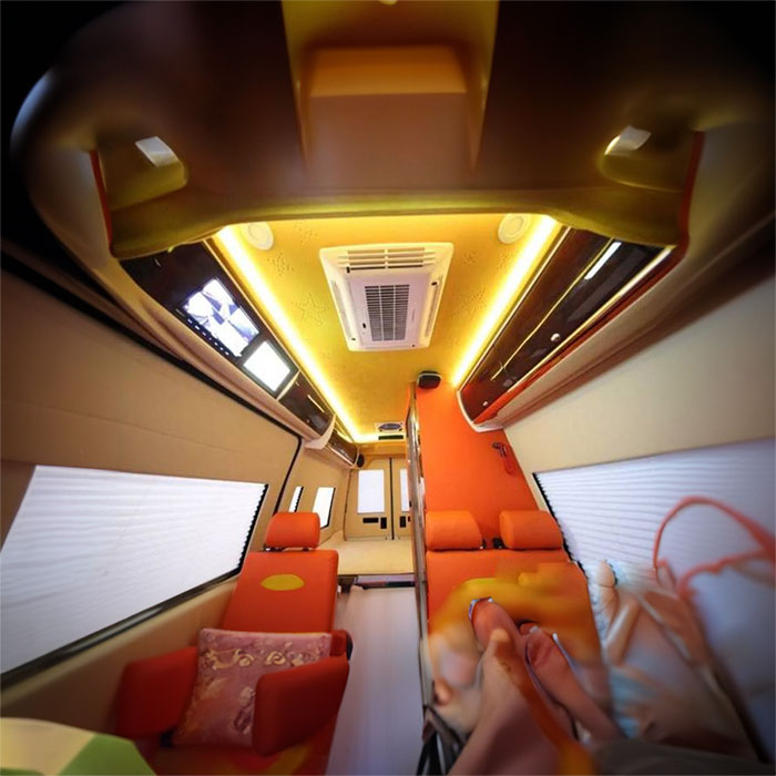 西宁出租救护车电话