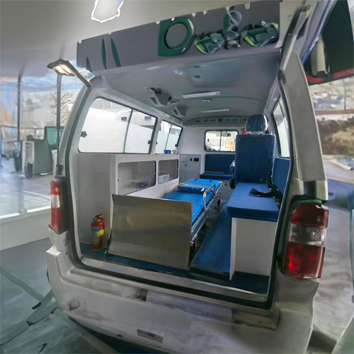 西宁救护车出租