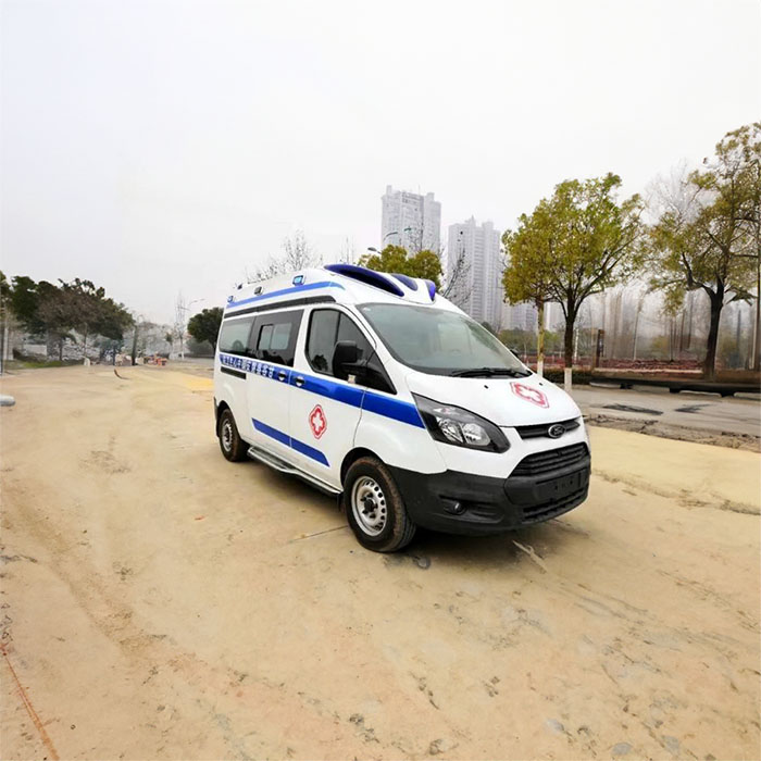 西宁私人救护车租车联系方式