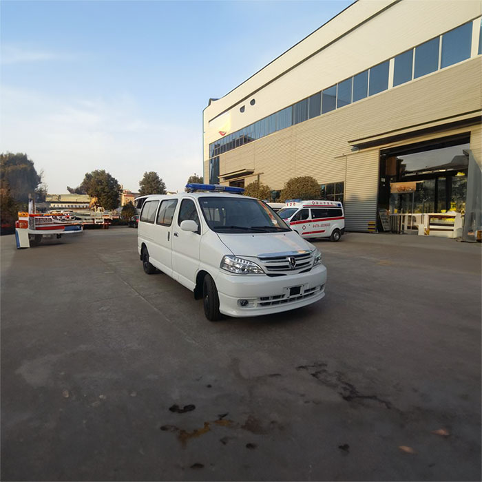 西宁私人救护车租赁收费标准