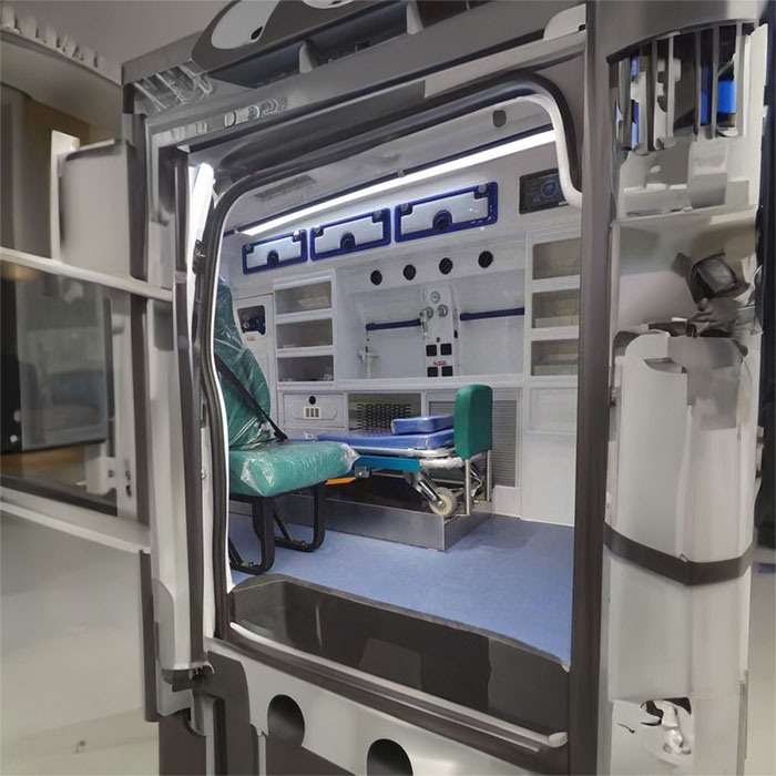 西宁急救车出租费用