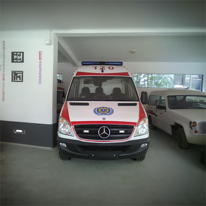 西宁急救车租车联系方式