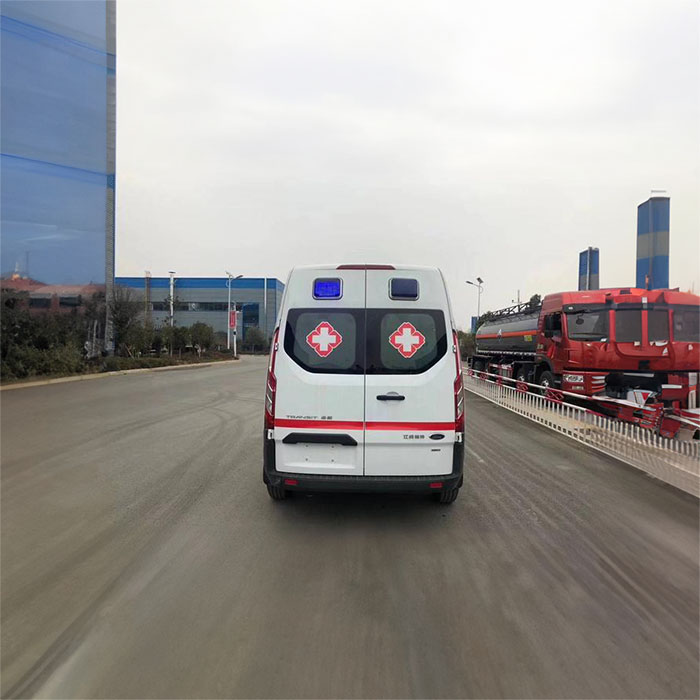 西宁急救车出租费用