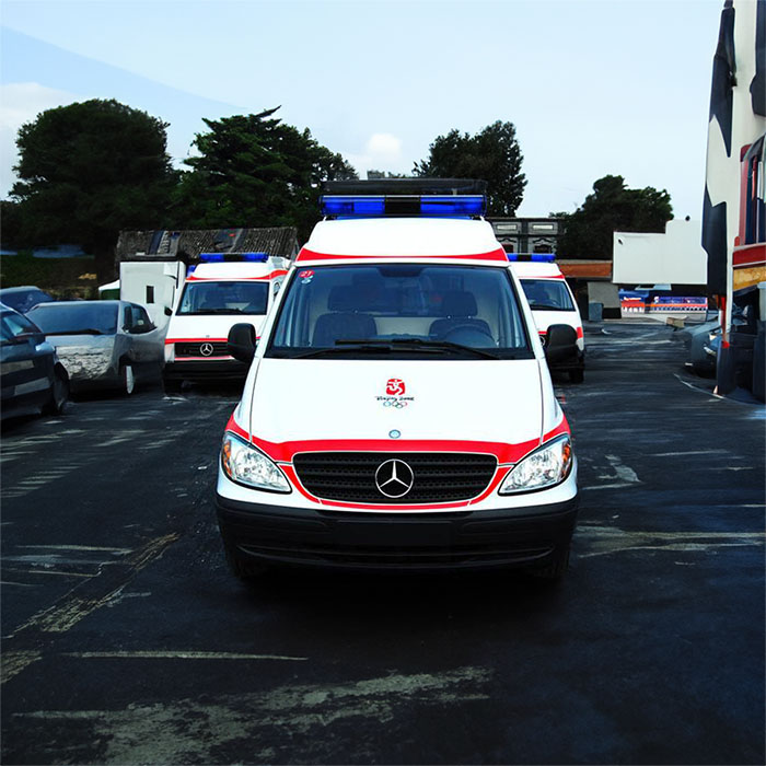 西宁急救车租车电话号码