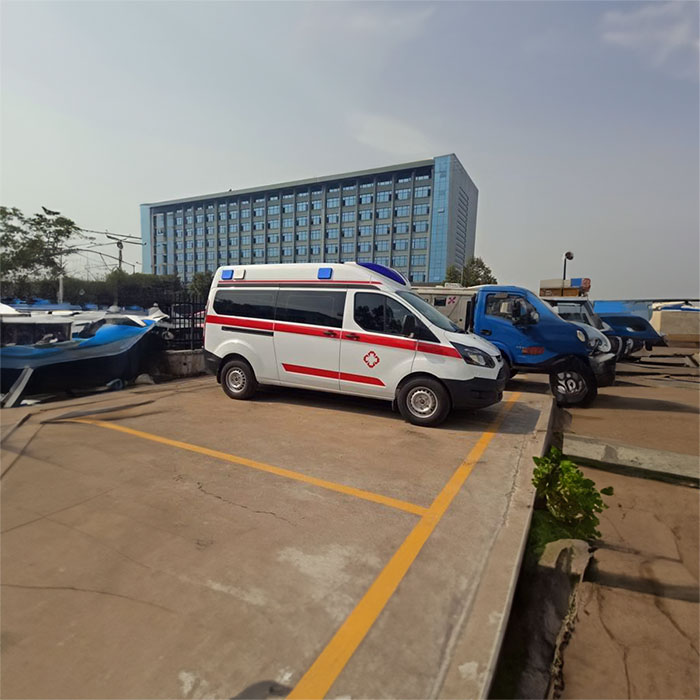 西宁出租救护车联系方式