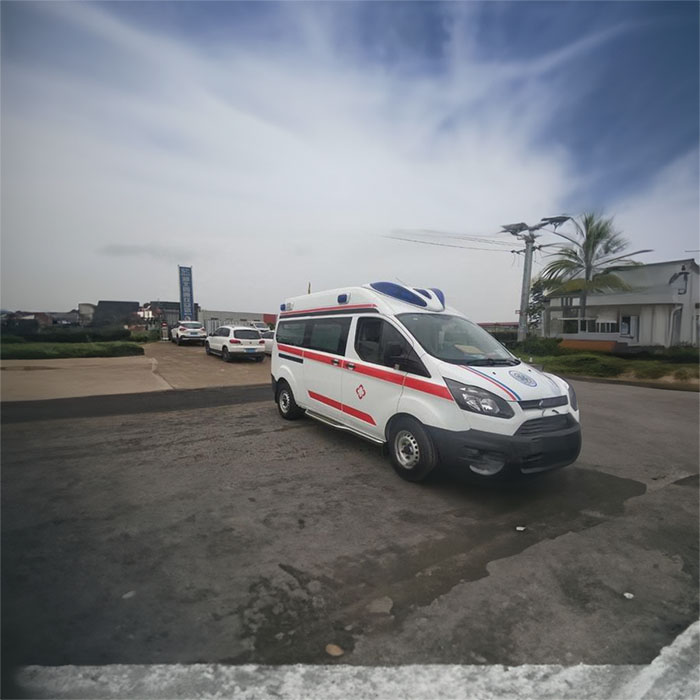 西宁救护车租赁