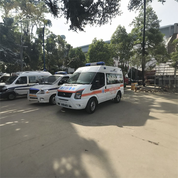 西宁出租急救车
