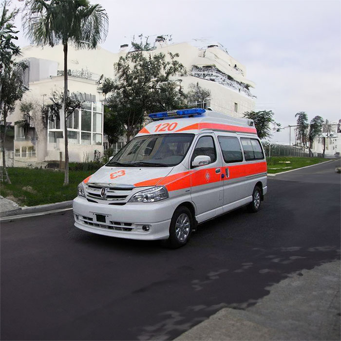 西宁救护车出租收费