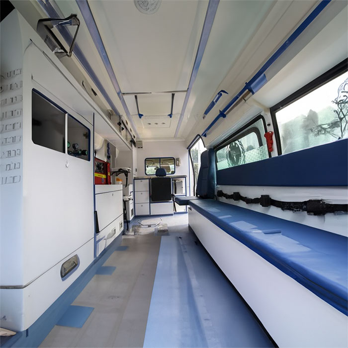 西宁救护车租车联系方式