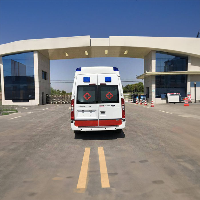 西宁私人救护车出租费用