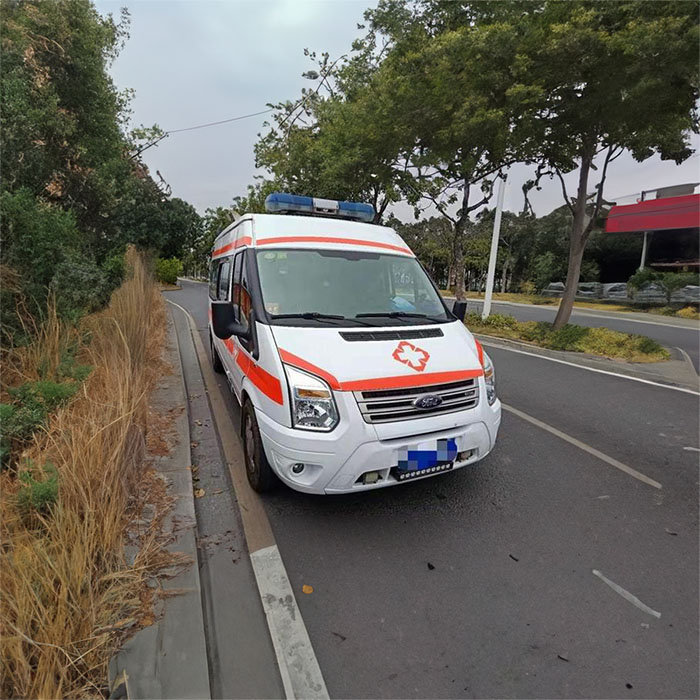 西宁私人救护车出租收费标准