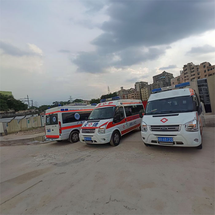 西宁急救车租车电话号码