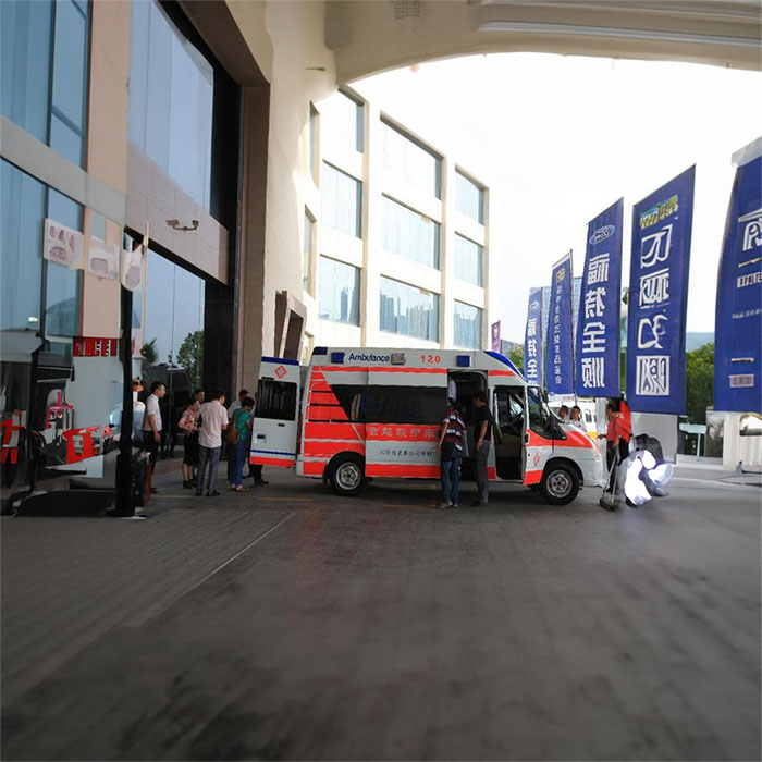 西宁救护车出租收费标准