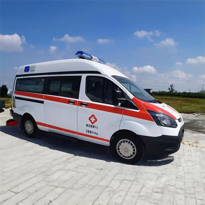西宁救护车出租收费