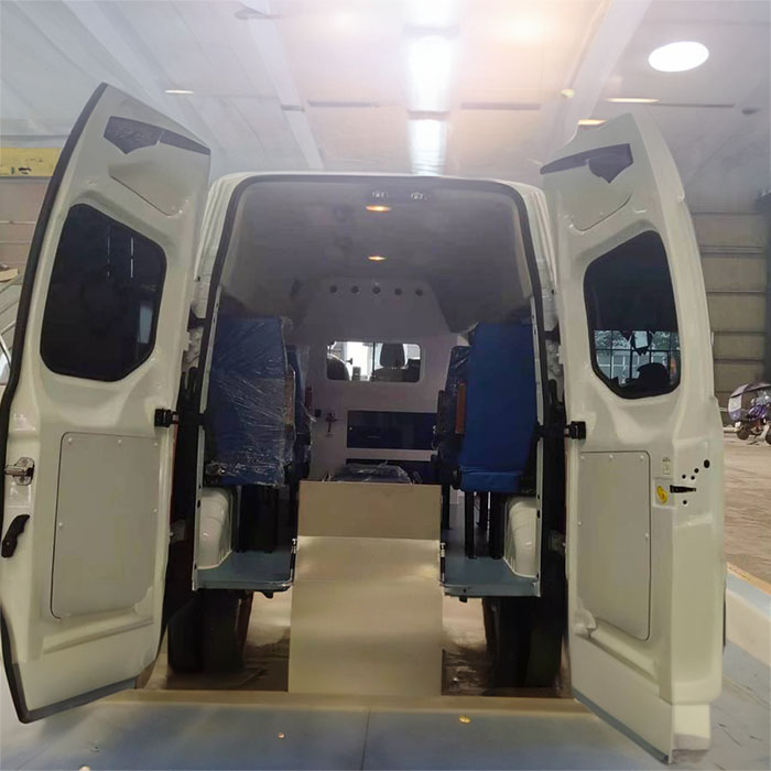 西宁私人救护车租车联系电话