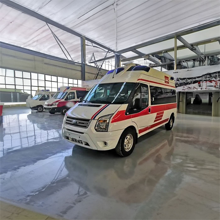 西宁出租急救车联系方式