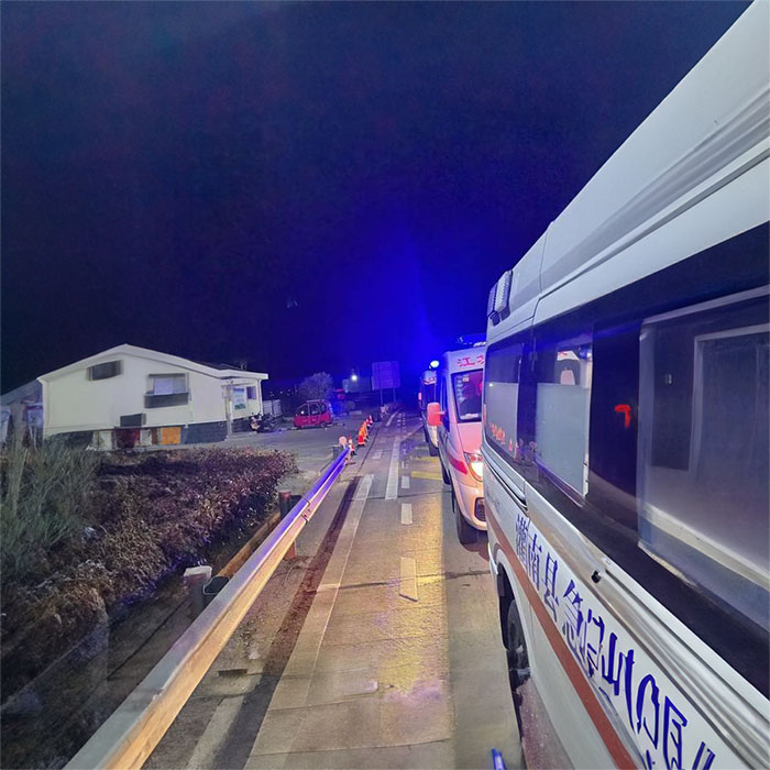 西宁出租120联系电话