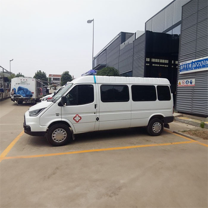 西宁急救车出租费用