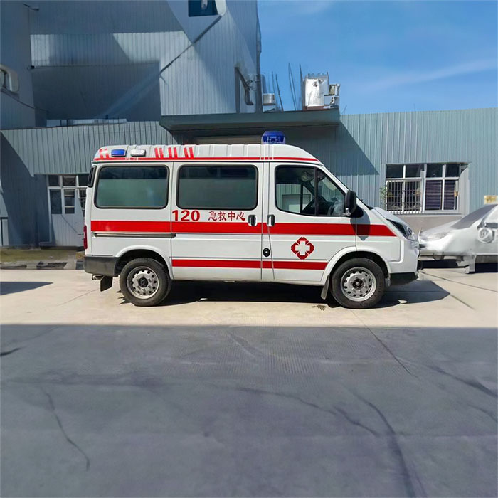 西宁租赁私人救护车联系电话