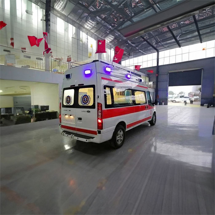 西宁租赁救护车联系电话