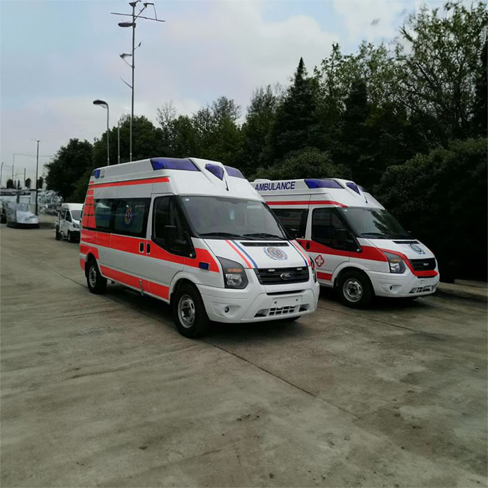 西宁出租急救车联系方式