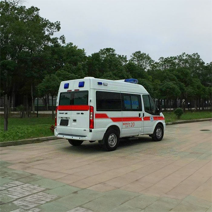 西宁急救车出租电话