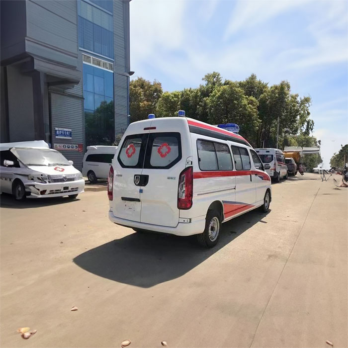 西宁急救车出租电话