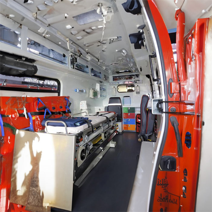 西宁救护车租赁多少钱