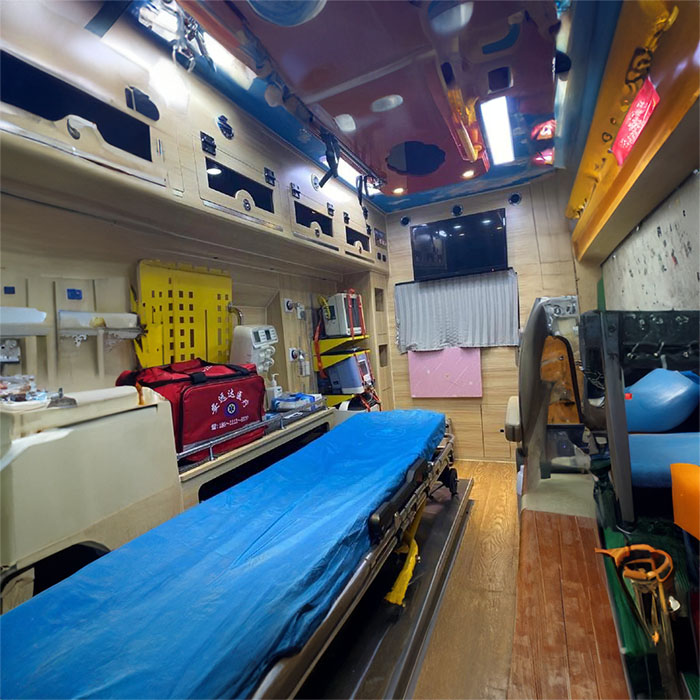 西宁救护车租赁收费