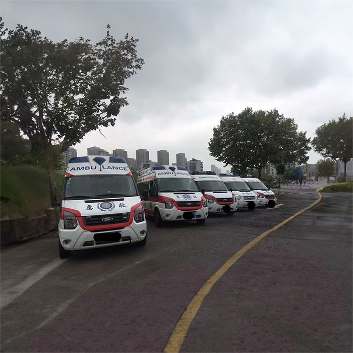 西宁急救车租车费用