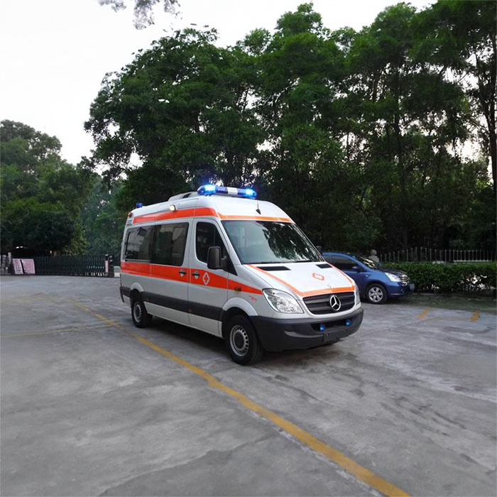 西宁急救车租赁电话号码