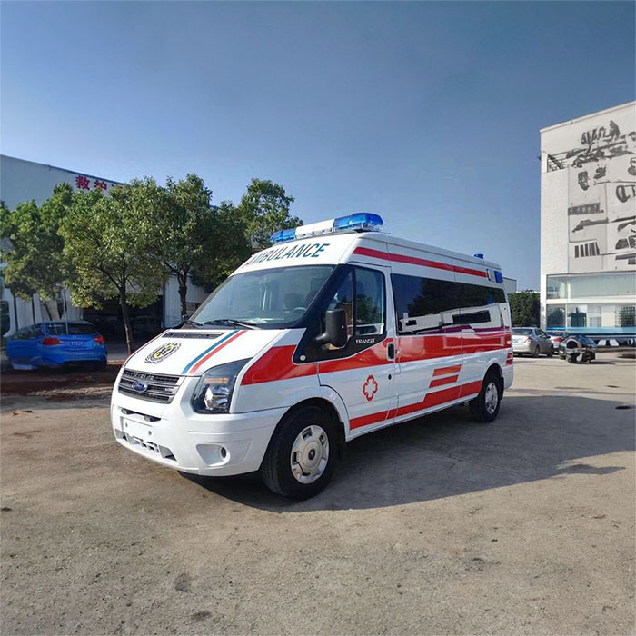 西宁救护车出租收费