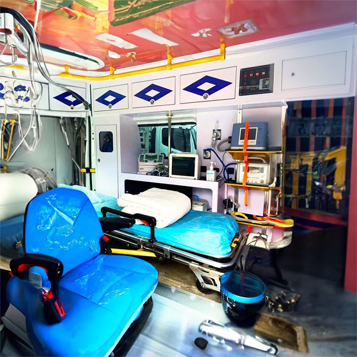 西宁私人救护车出租联系电话