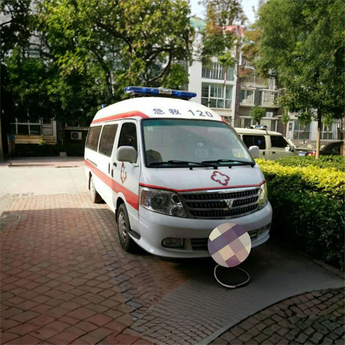 西宁急救车出租联系方式