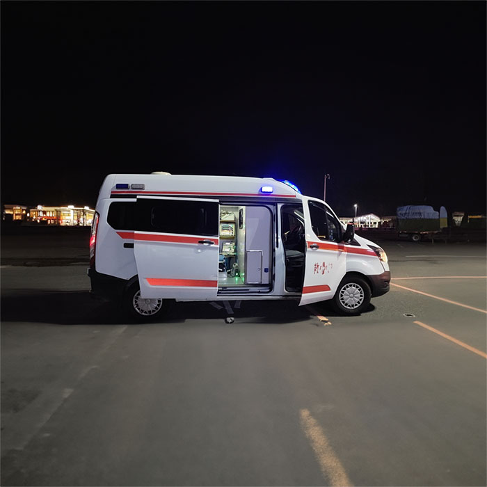 西宁私人救护车租赁